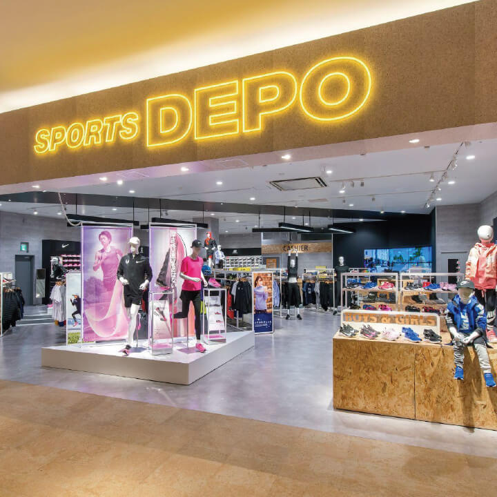 スポーツデポフラッグシップストア新宿店（Alpen Tokyo）