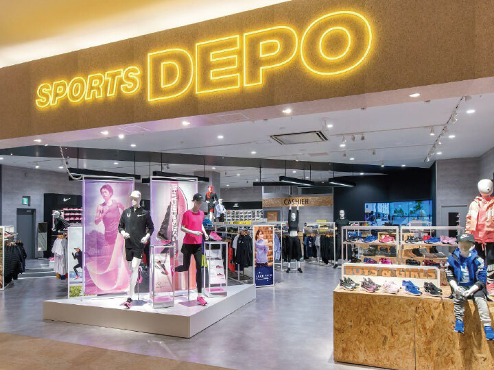スポーツデポフラッグシップストア新宿店（Alpen Tokyo）