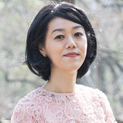 中室牧子先生